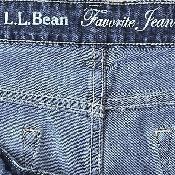 L.L. Bean Women's Blue Denim Jeans Sz 18W Regular High Rise Stretch Straight Fit - Picture 5 of 10